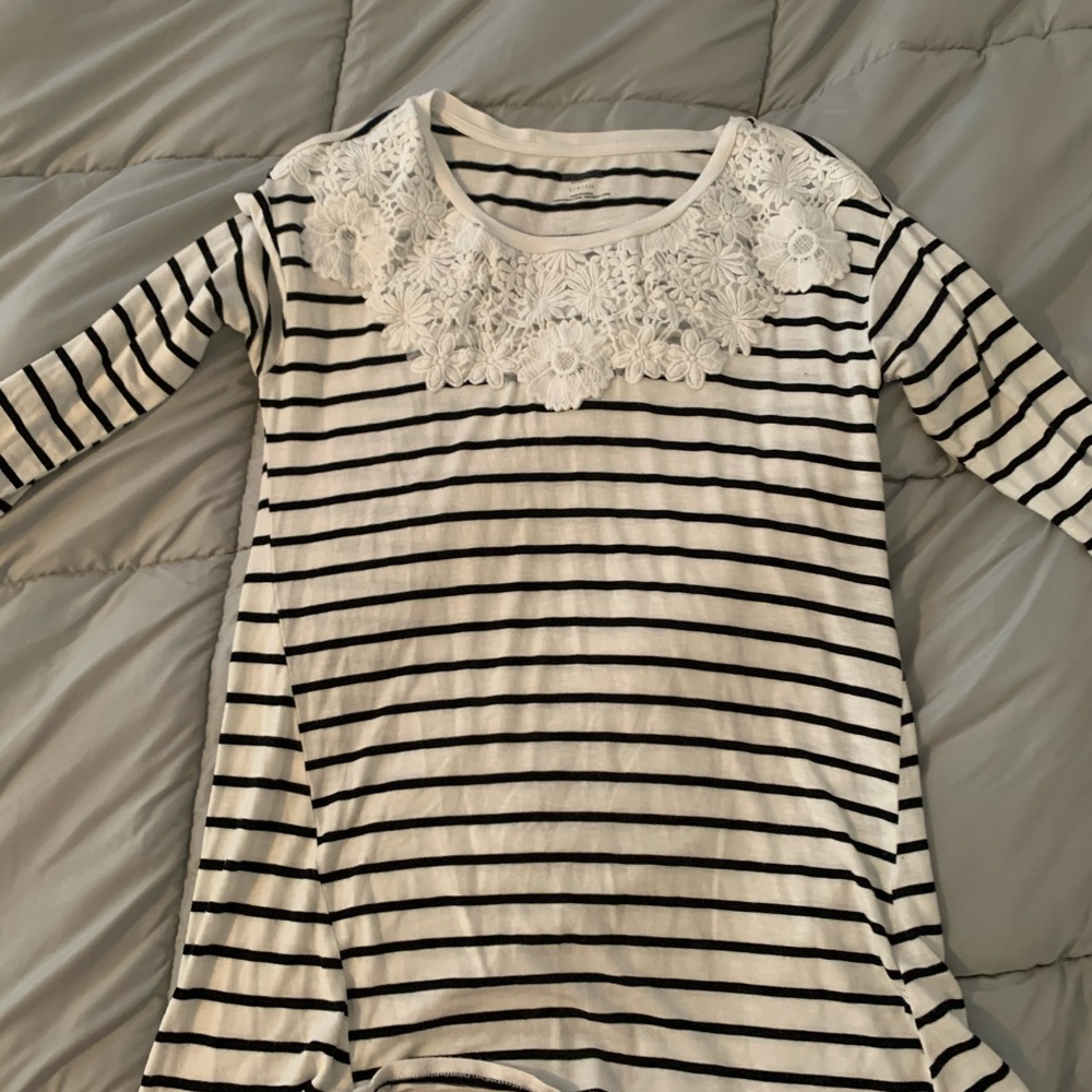 Maternity shirt